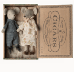 Abuela y abuelo ratón en caja de cigarro - Imagen 4