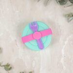 Banda silicona sujeta cubiertos lila - Imagen 2